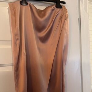 Vince Draped D ring skirt in light rosewood pink
